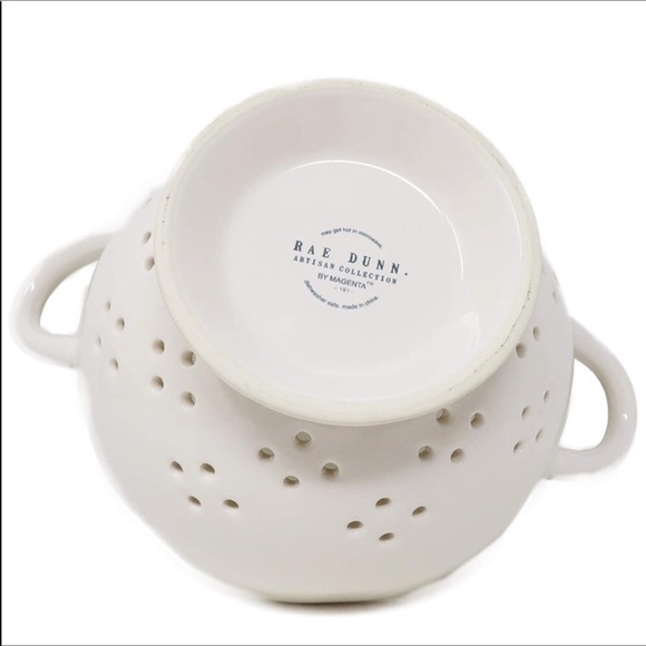 Rae Dunn colander 11x5 - Picture 3 of 3